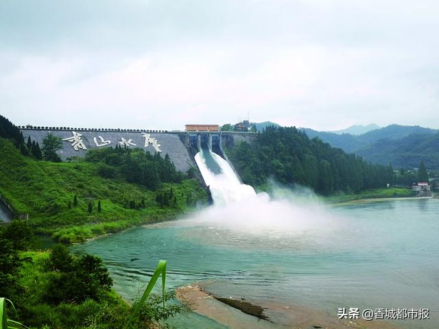 崇阳县青山水库有多大图片