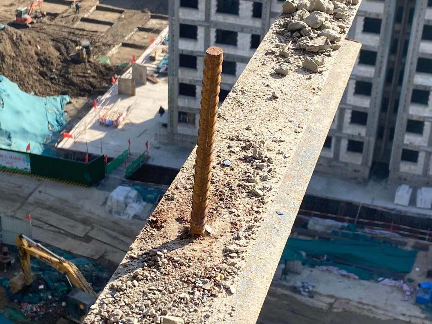 悬挑脚手架立杆工字钢定位桩施工工法