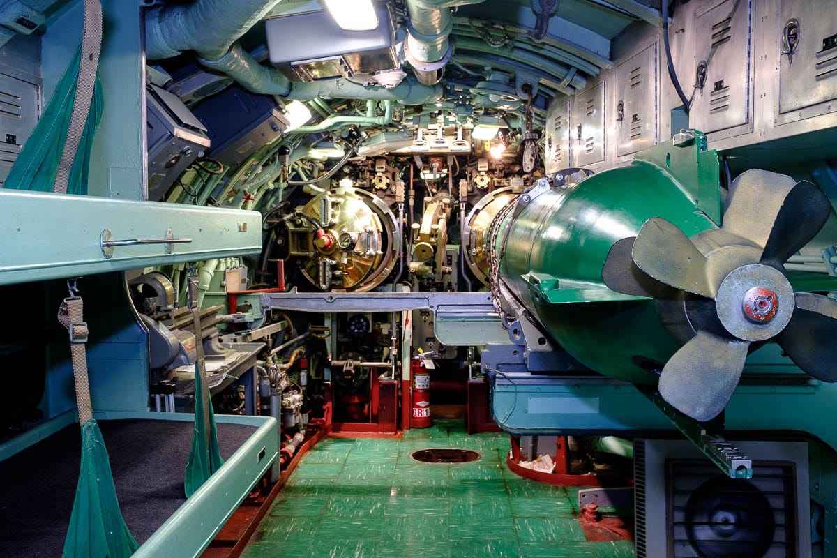 台风级核潜艇内部图片