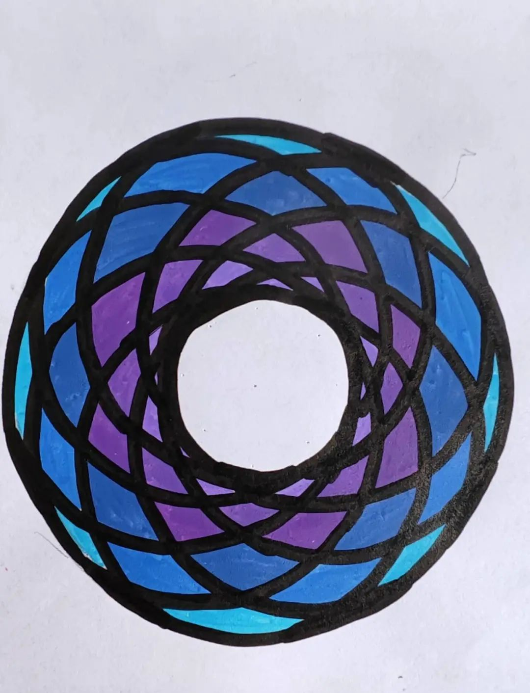 数学创意实践:探索"圆"的多样美图案