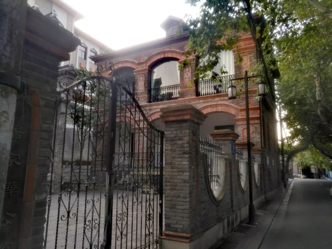 镇江伯先路屠家骅公馆往事