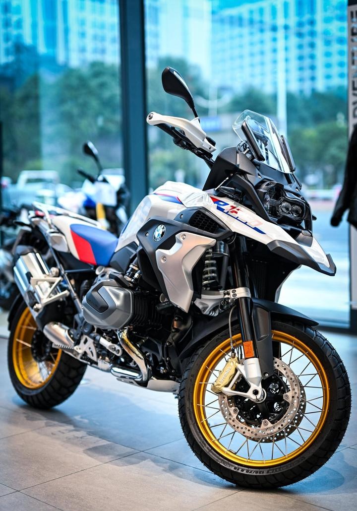 能带你去任何一个角落的宝马 r1250gs|贵阳宝源实拍体验