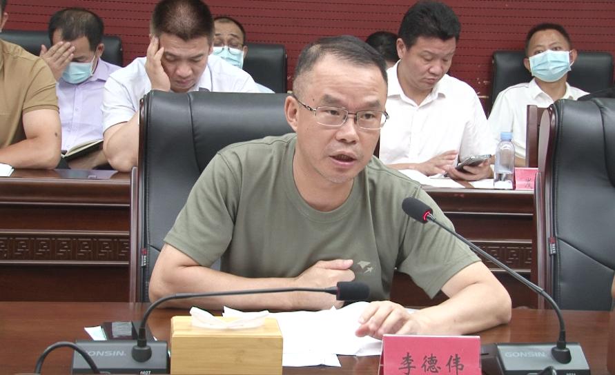 赖正文来我县调研西北街戏剧小镇建设工作