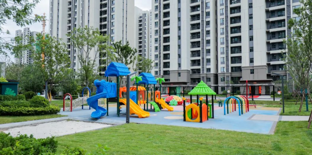 潍坊碧桂园翡翠郡384套房屋如约交付