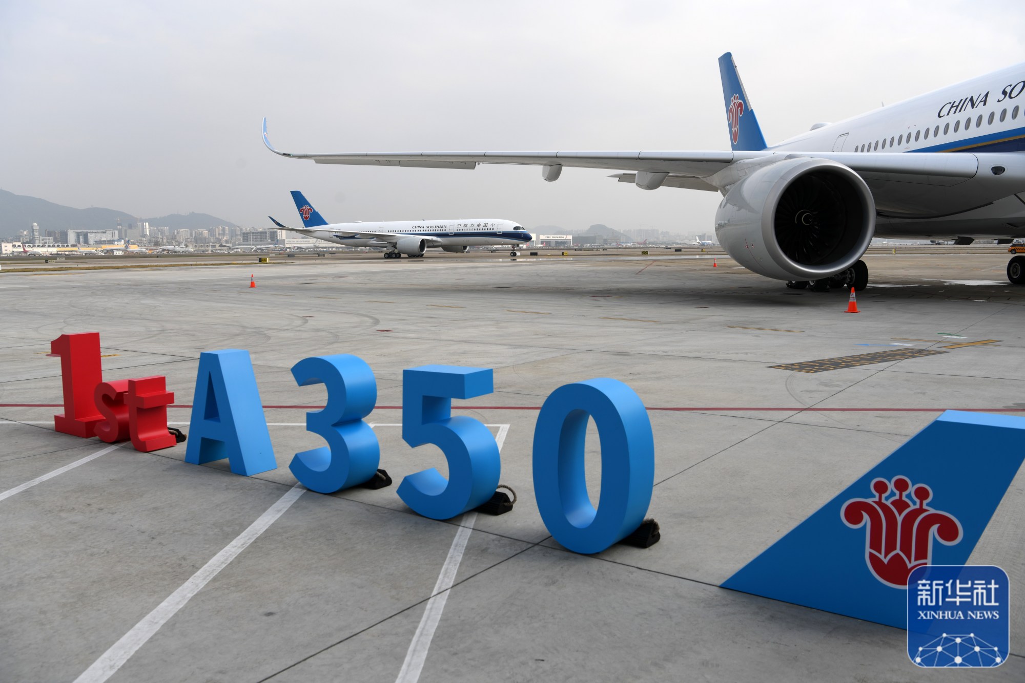 南航2架全新大型宽体客机a350落户深圳