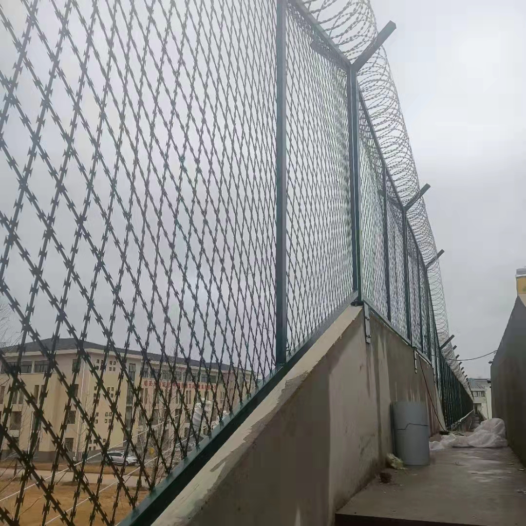 监狱围栏网的优势