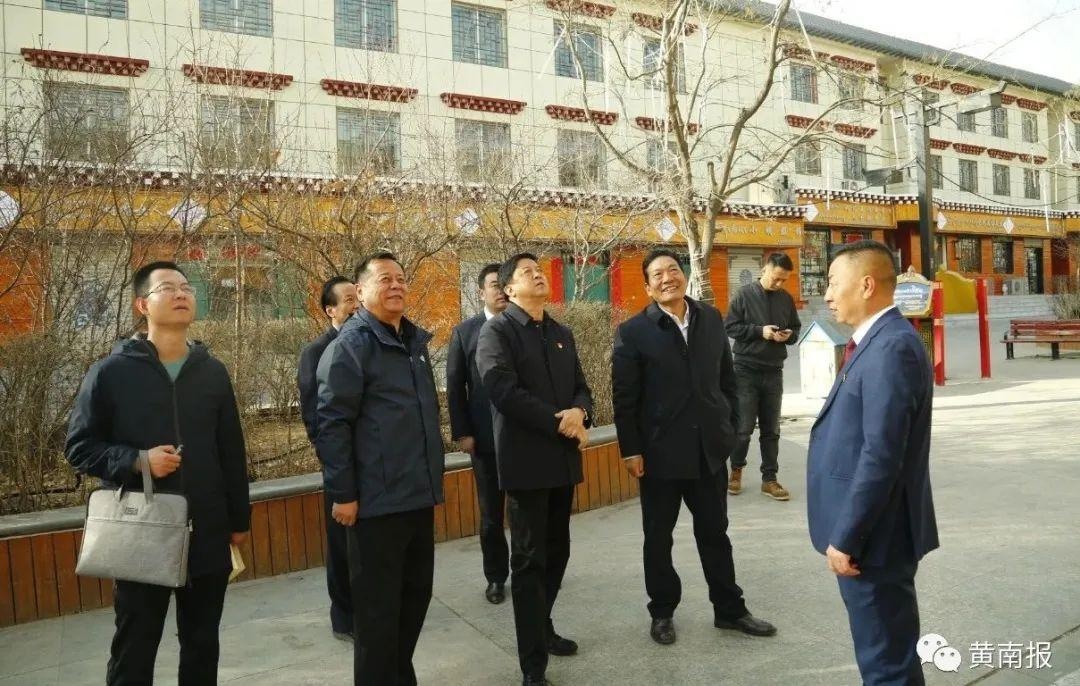 王振昌在尖扎县督导调研市政建设时指出 坚持民生民意导向 推进城区