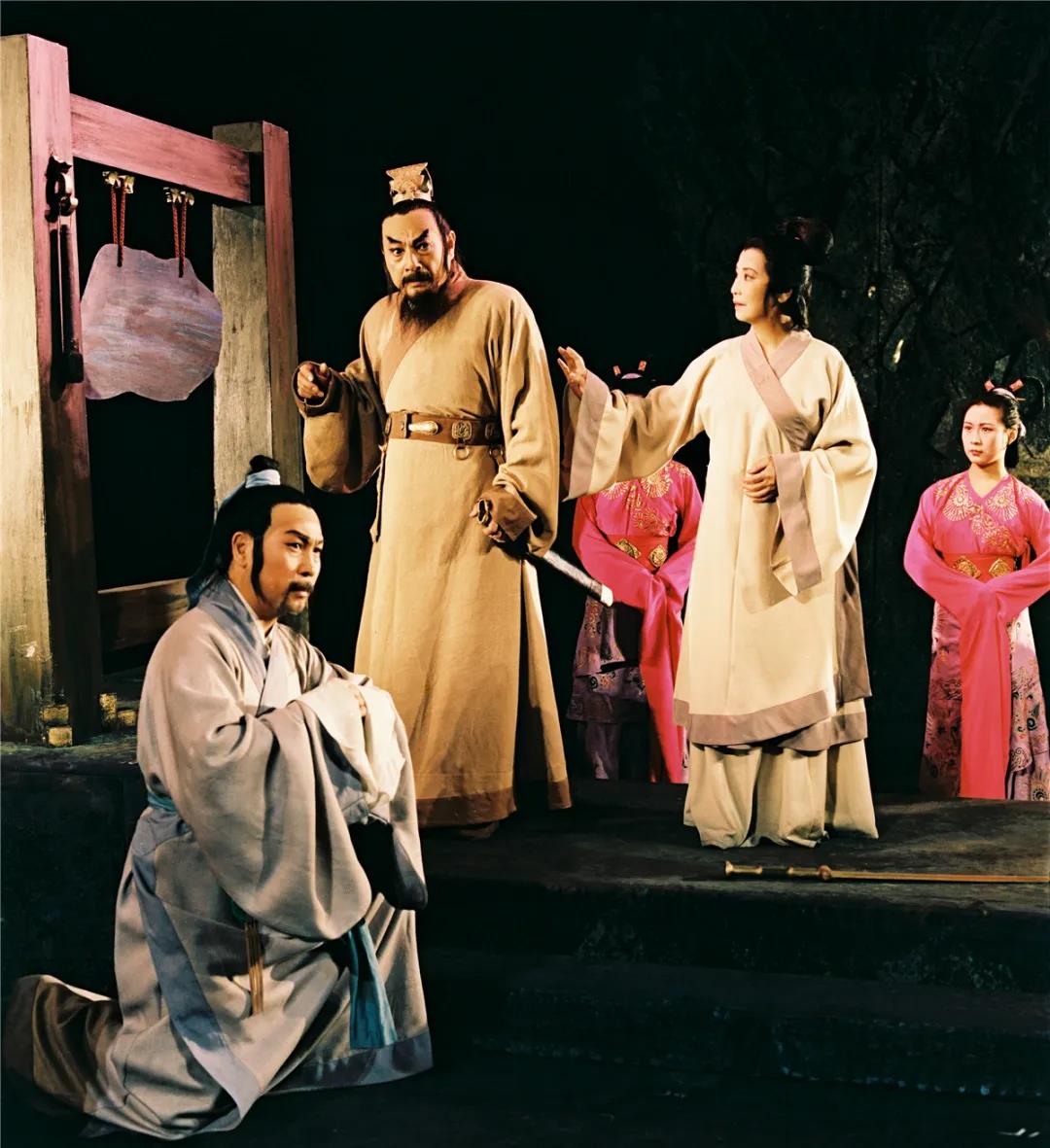 纪念|蓝天野重回剧场的最后十年