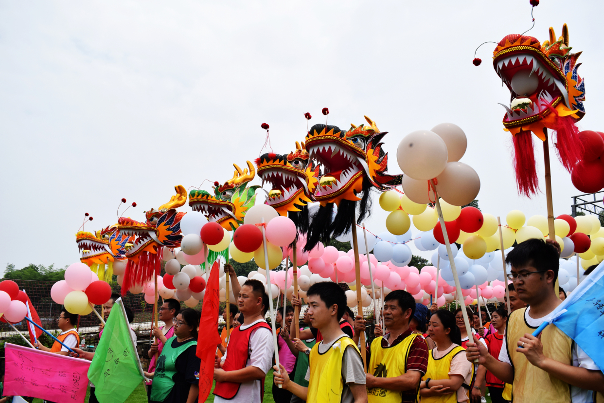 黑马陈:常州团建无锡拓展泡泡龙团建活动受青睐
