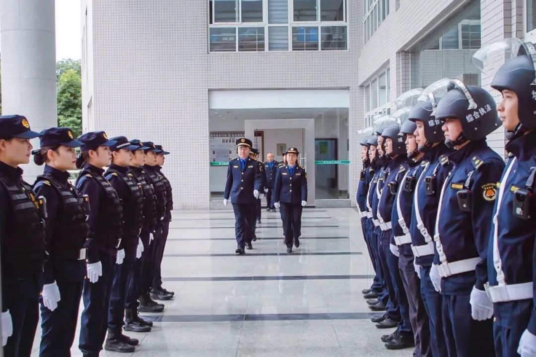 凝"新"聚力 逐梦起航│市综合行政执法局为新进人员打造专属"见面礼"