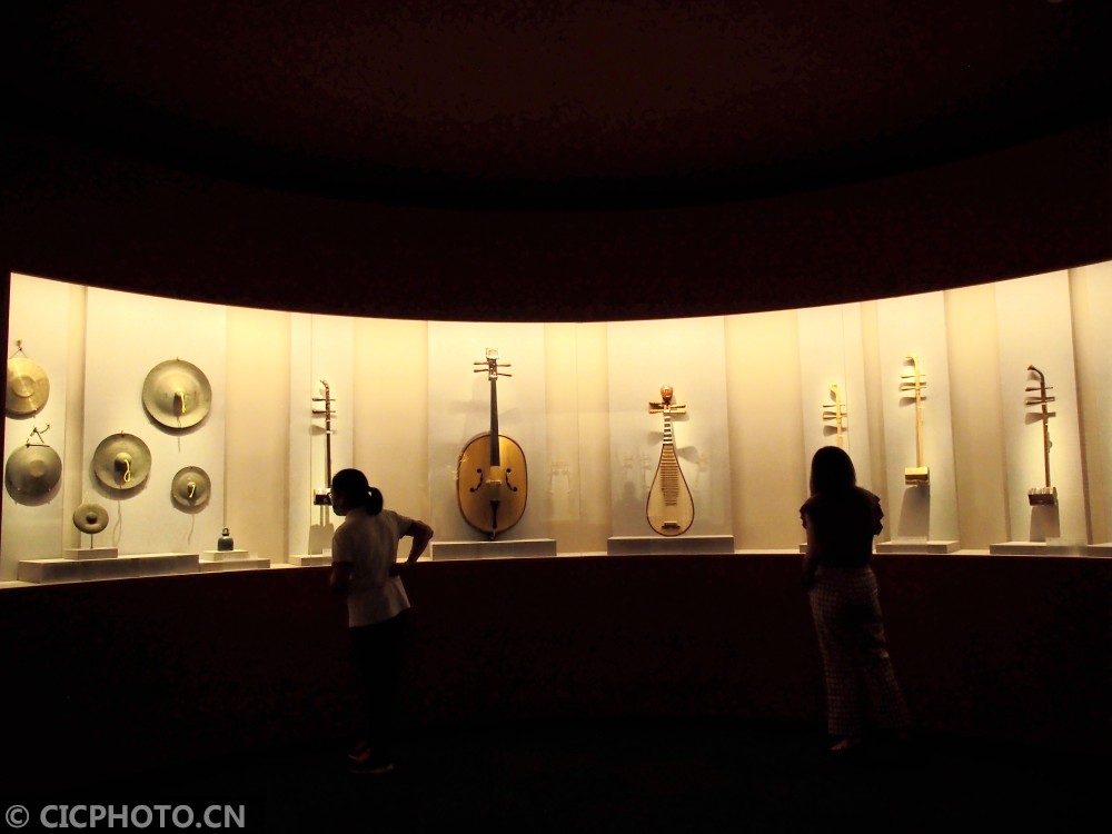 北京:"天地同和——中国古代乐器展"亮相中国国家博物馆