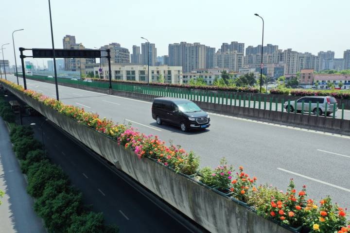杭州钱塘快速路新进展:艮山东路过江隧道顺利贯通
