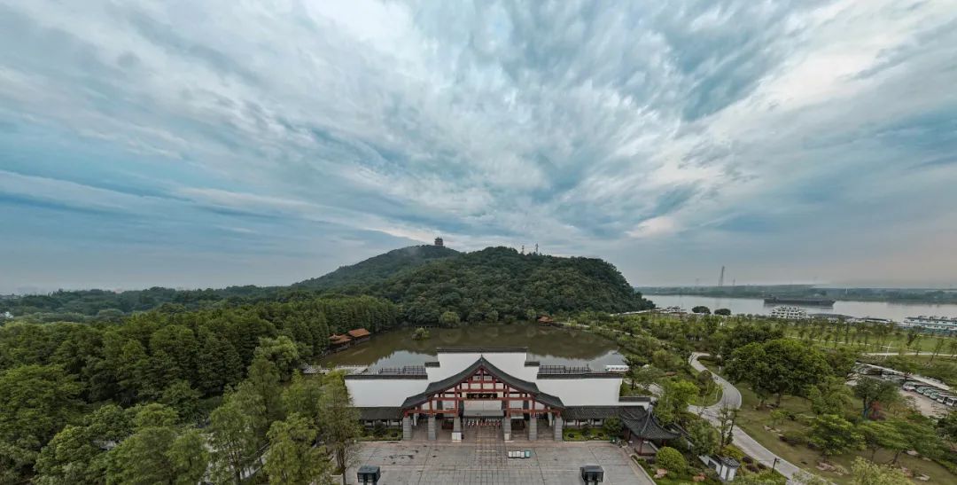 林散之艺术馆,三元洞,延园,圆梦园,万竹坞,三台阁,李白纪念馆等景点