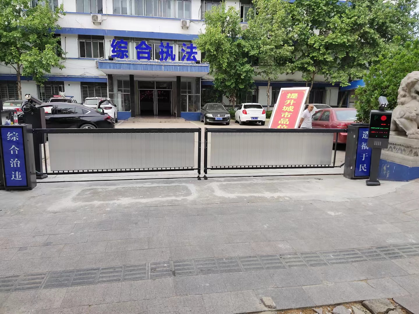 济南门口车辆识别起落杆 大门电动升降杆厂家 云捷