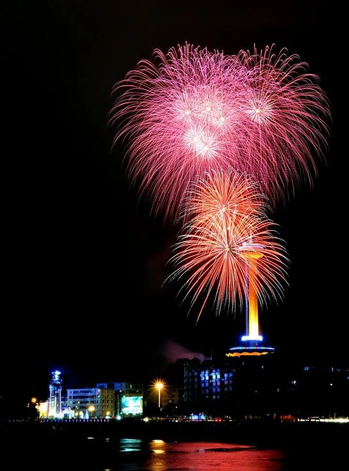 春节临近郑州是否会限时燃放烟花爆竹多个部门回应