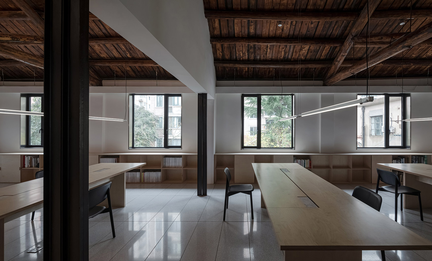 江苏淮安·“芷麦”甜品咖啡店 / SIM