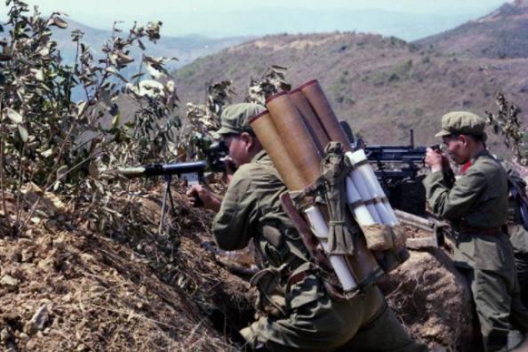 郑钰:3次高考落榜入伍,越战中熟练使用6种武器,击毙29名越军