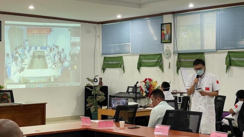 爱洒异邦 川肿医生张轲与他在东帝汶的"家人们"