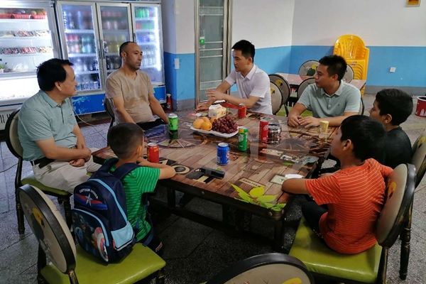 双牌:廖小红走访慰问外来少数民族群众