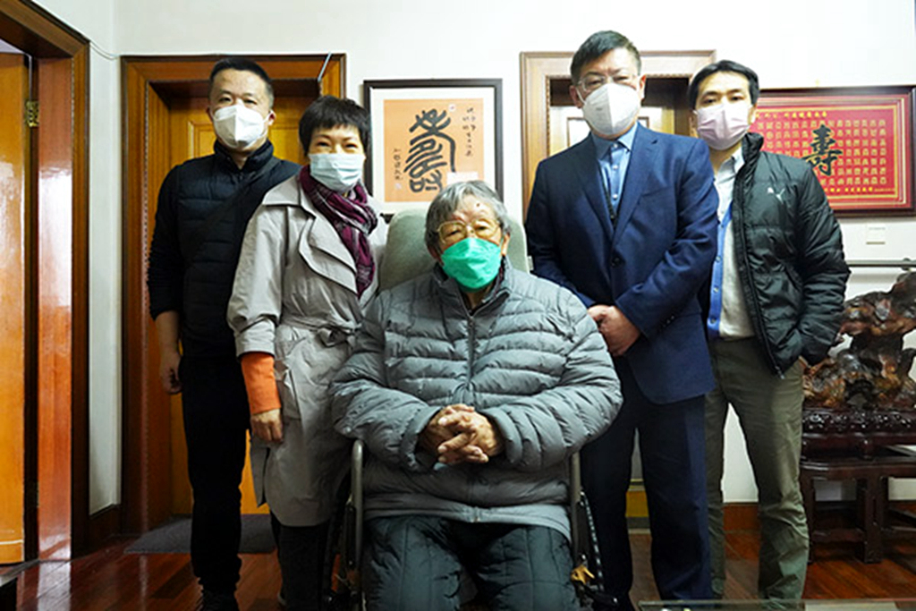 93岁《喜盈门》导演赵焕章罕见现身,被称中国乡土电影"掌门人"