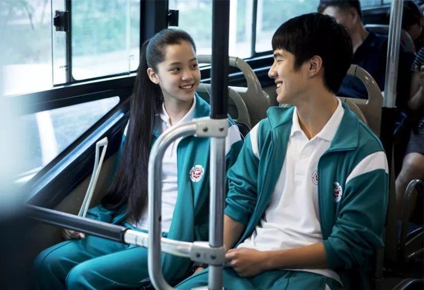 欧阳娜娜直播间首谈择偶标准 没想到这么朴实无华