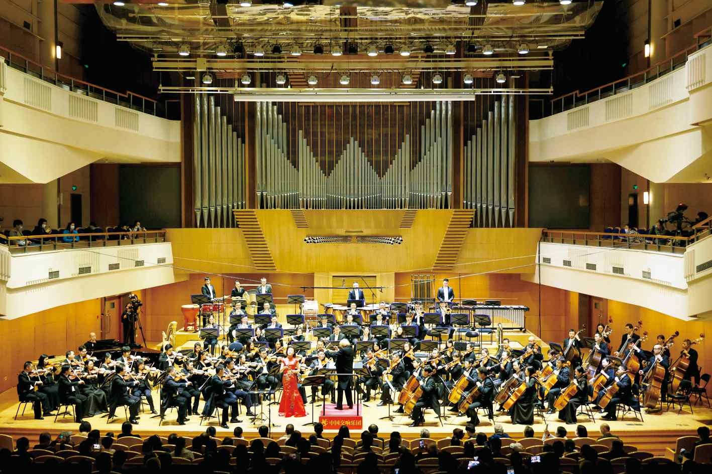 朱践耳经典作品再现