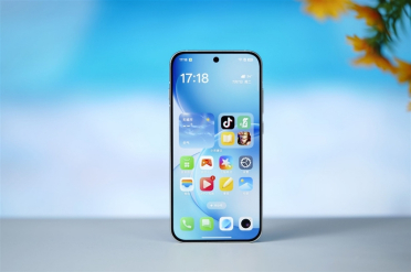 裸眼3D超吸睛！OPPO Reno16手机评测：人人都说好看的影像轻旗舰