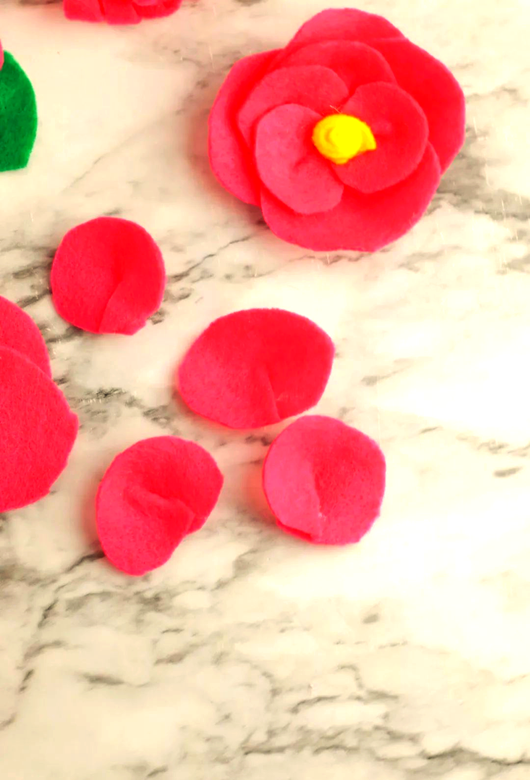 手工制作教程:探索不织布仿真花的创意diy世界