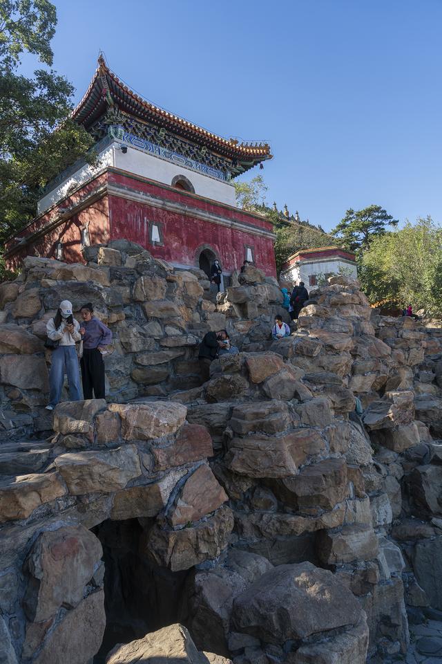 走颐和清漪,赏皇家园林之十六:万寿山后山