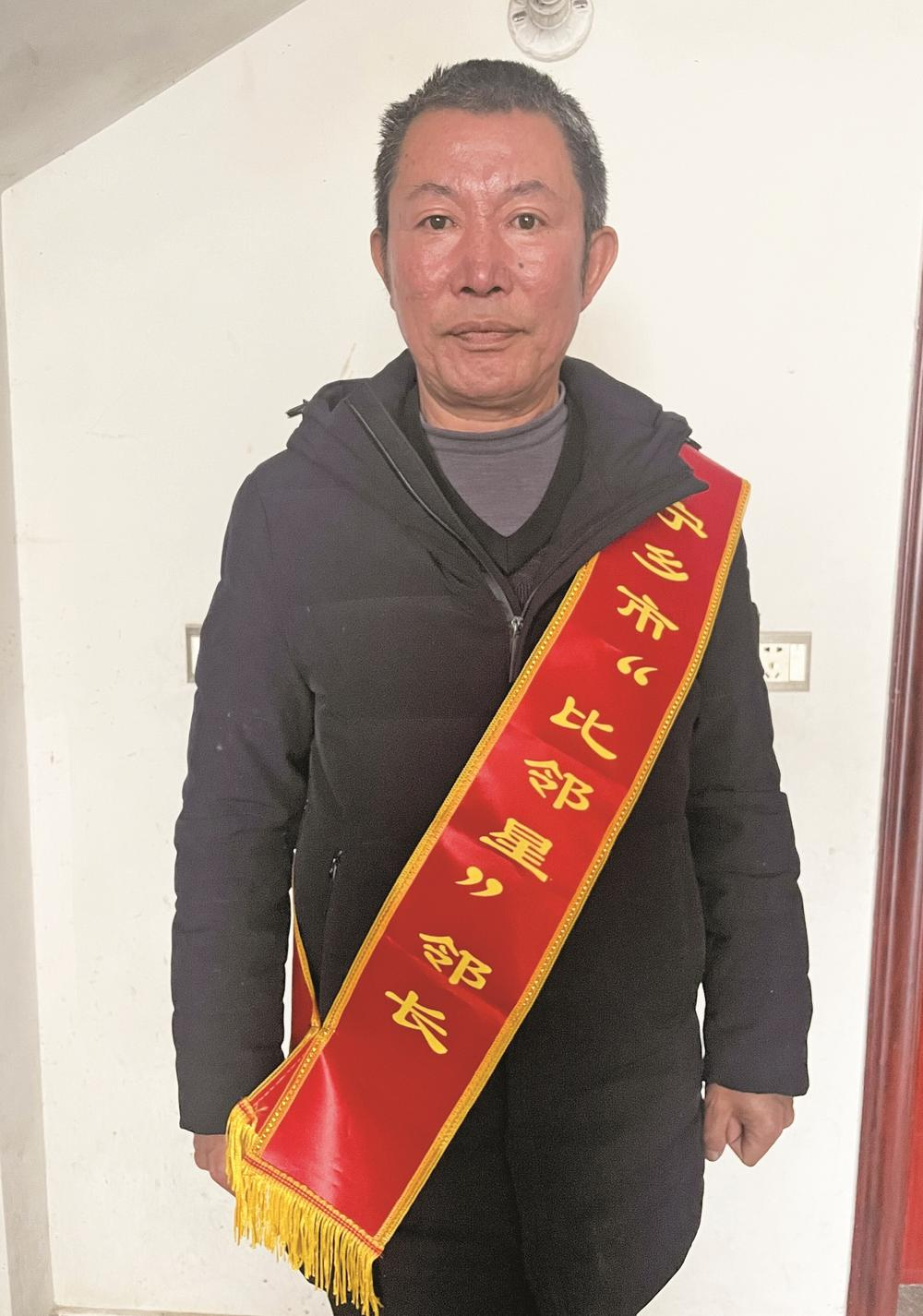 三亮三比比邻星耀比邻星闪耀楚沩向他们学习致敬gf2470gf