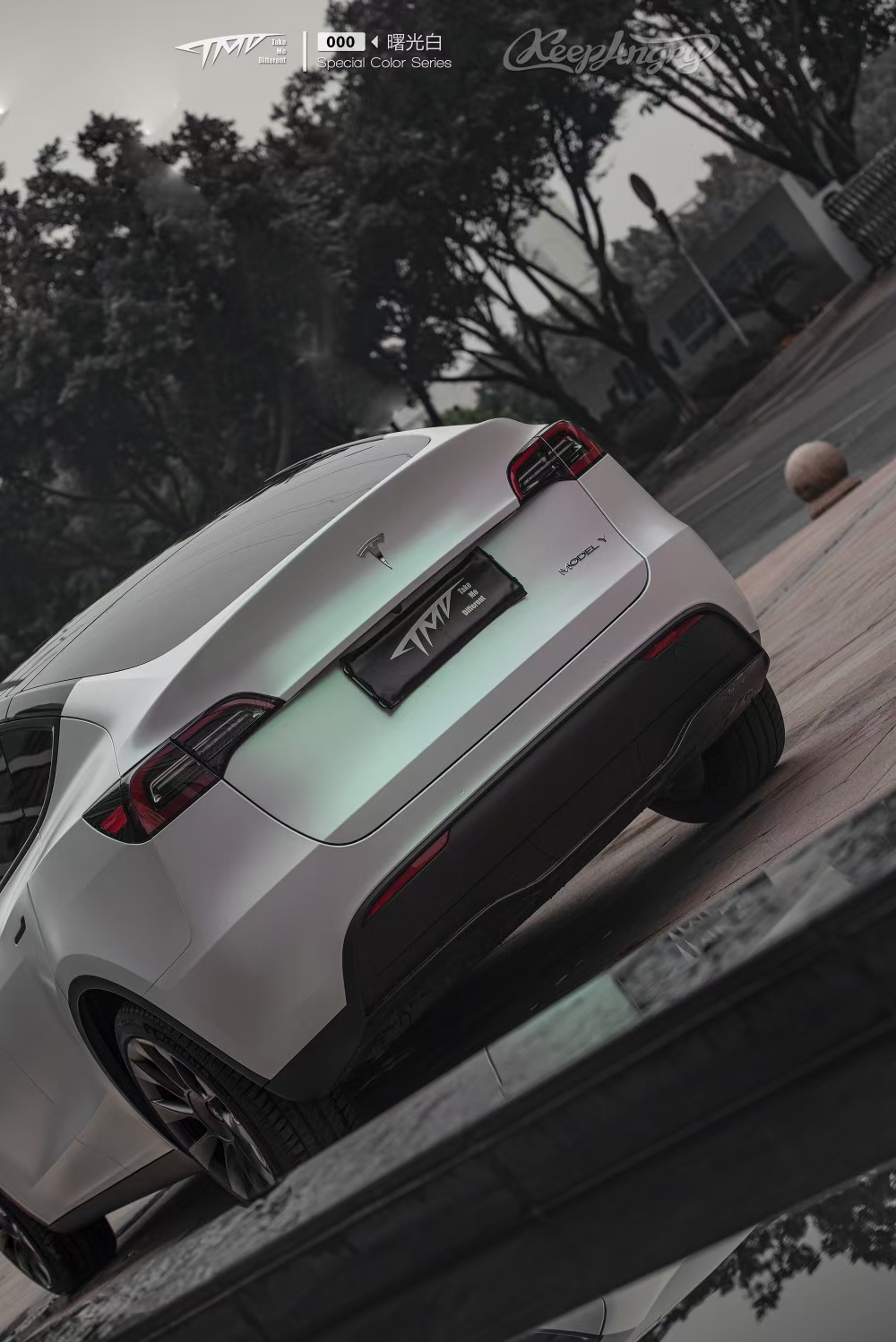 tmd改色膜潮牌车膜特斯拉 model y曙光白