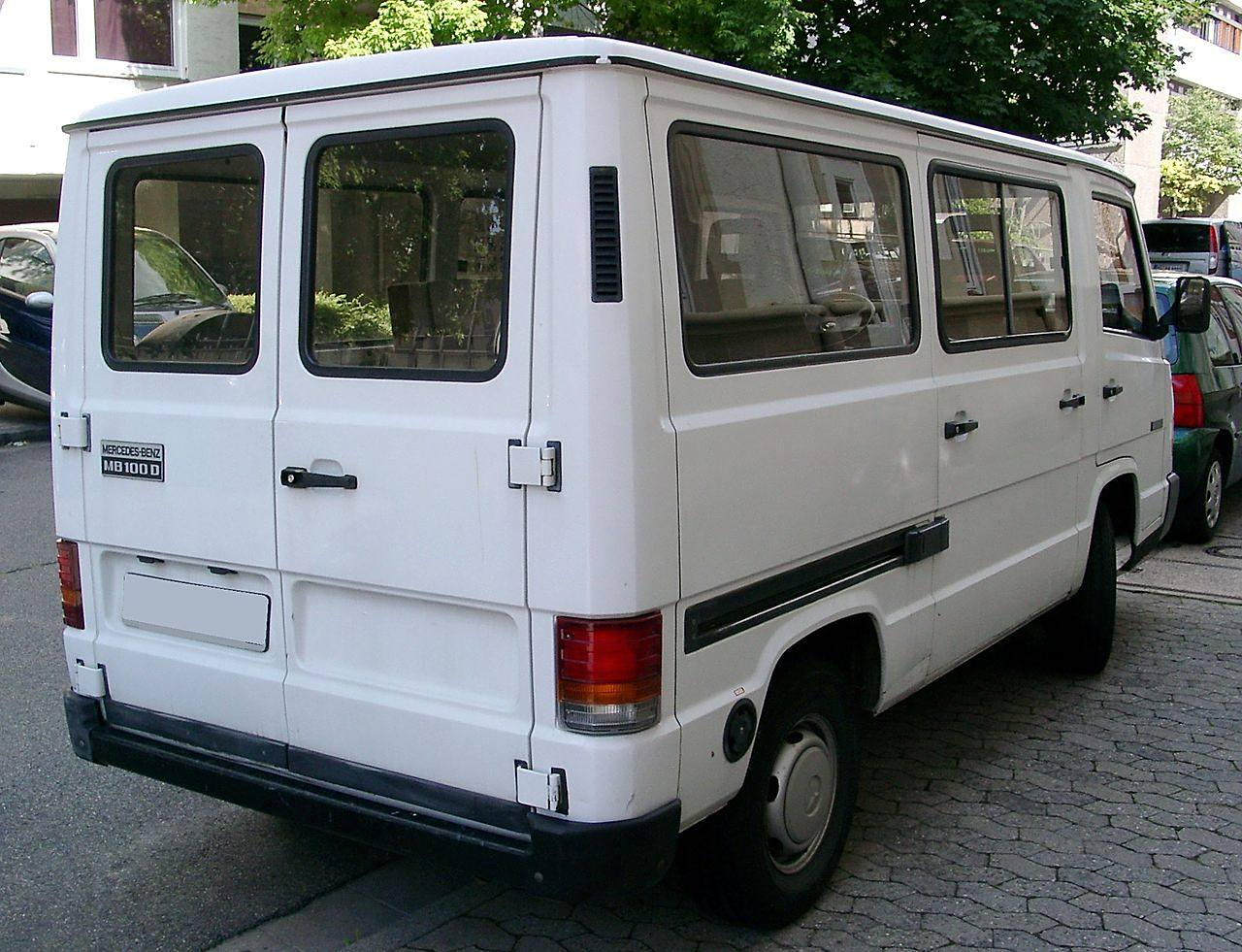 三十年前就推出过的高性能面包车 amg mb100的历史