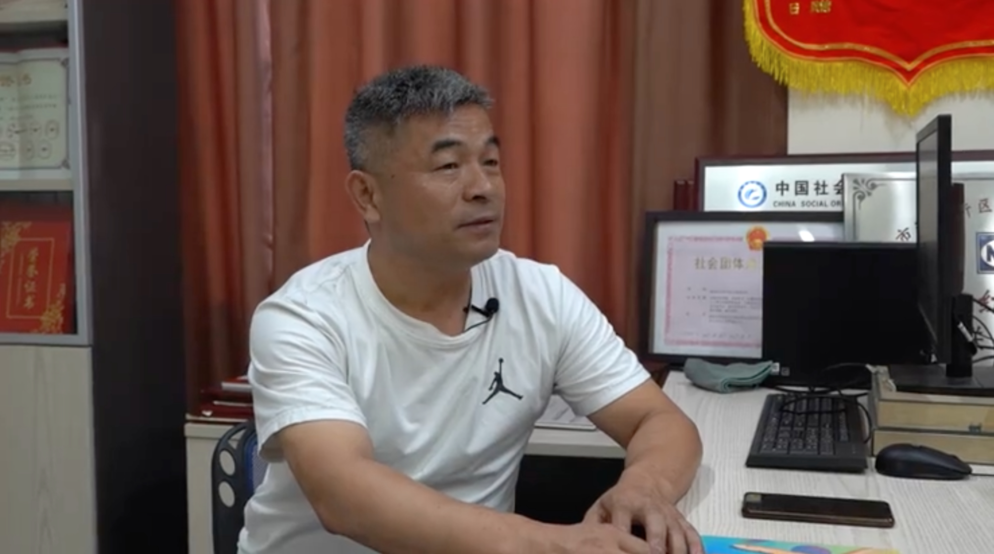 电影《失孤》原型郭刚堂找回孩子后:把过去当做历练