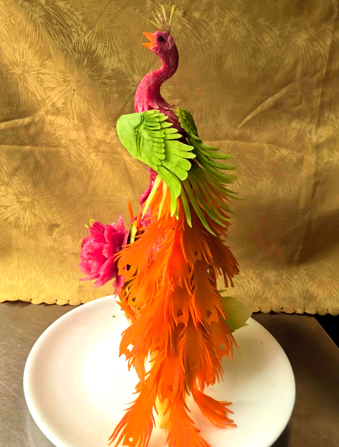 齐派食雕艺术:独树一帜的餐饮美食雕塑艺术风格