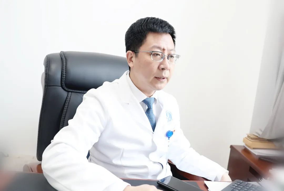 吉大一院党委书记吕国悦应邀为陕西省200余家医院分享疫情防控和医院