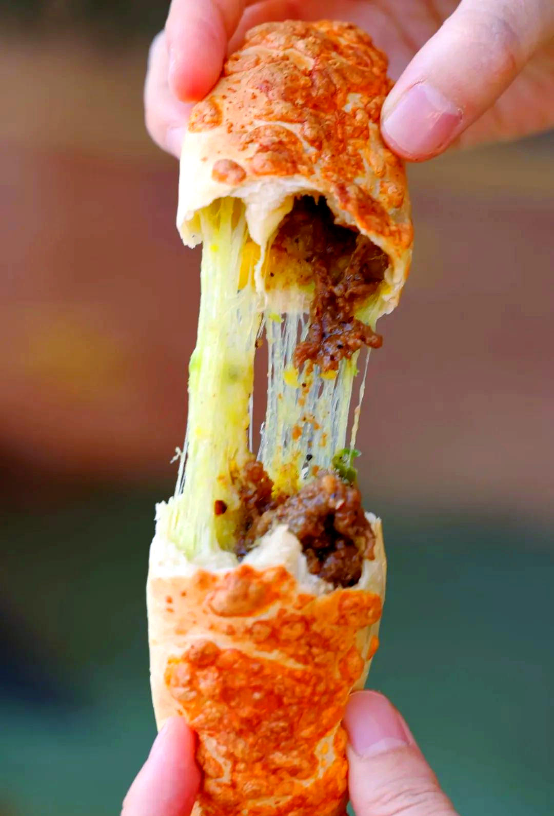 烤芝士牛肉卷:从制作到配送,享受在家的美味时光