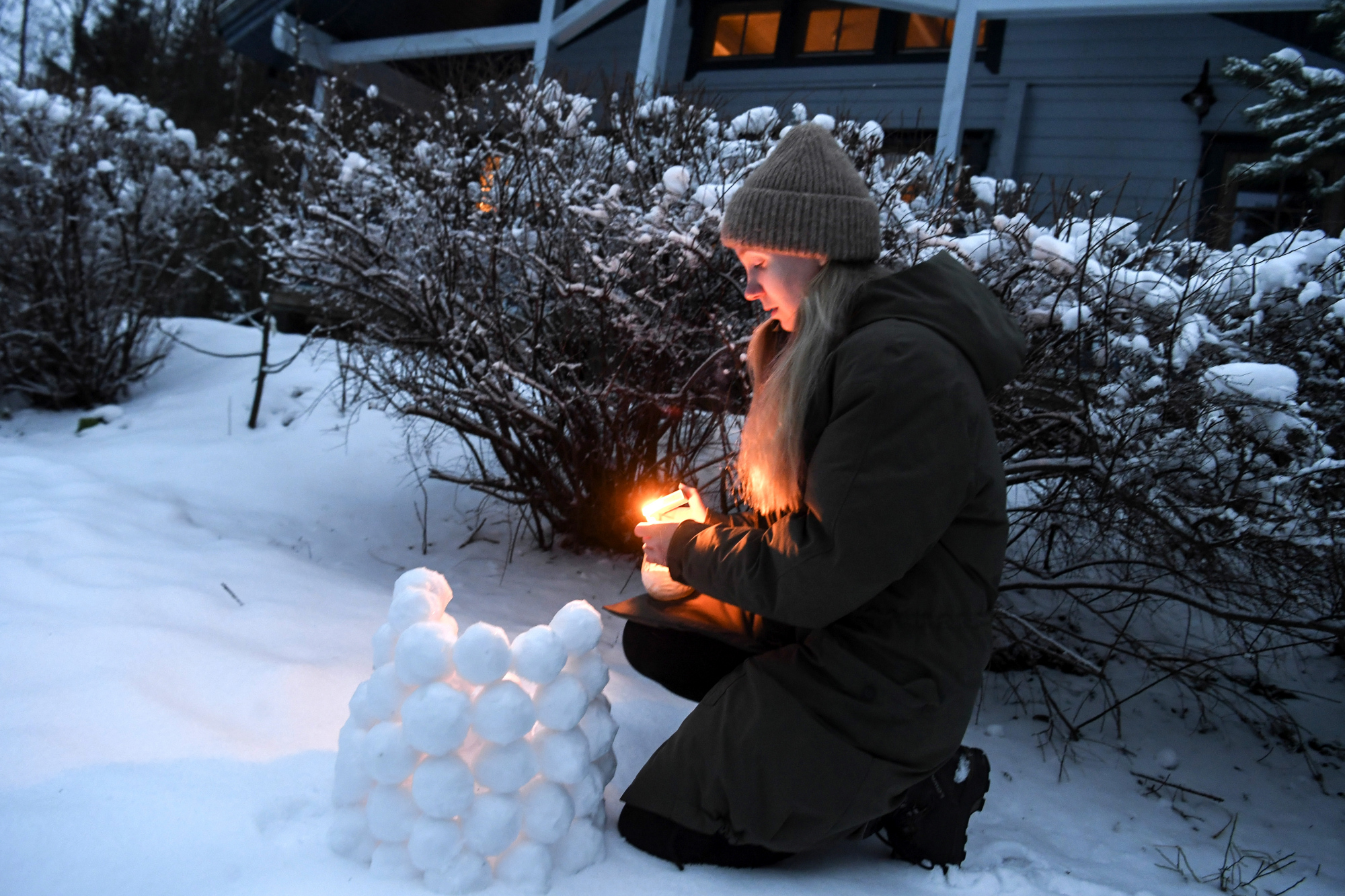 (5)芬兰传统的雪灯