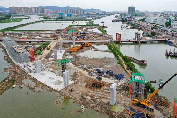 金砂西路西延工程全力铺开 力争今年完成西港互通立交主体建设