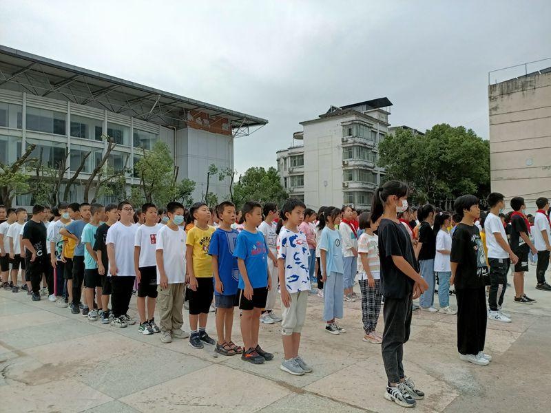 鼎城区江南中学图片