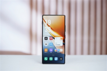 业内独家无孔真全面屏！努比亚Z80 Ultra获认证：支持90W快充