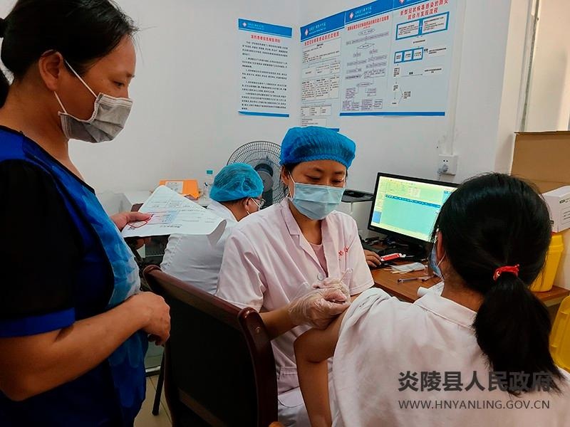 十都镇全面推进新冠肺炎疫苗接种工作