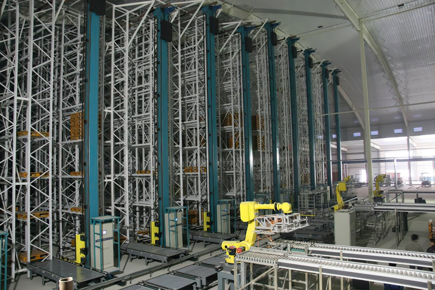 穿梭车立体仓库的组成与特点