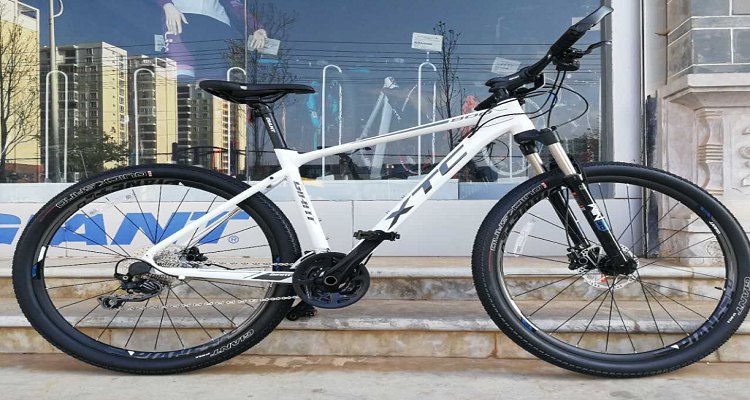 atx830和xtc800能骑出差别吗