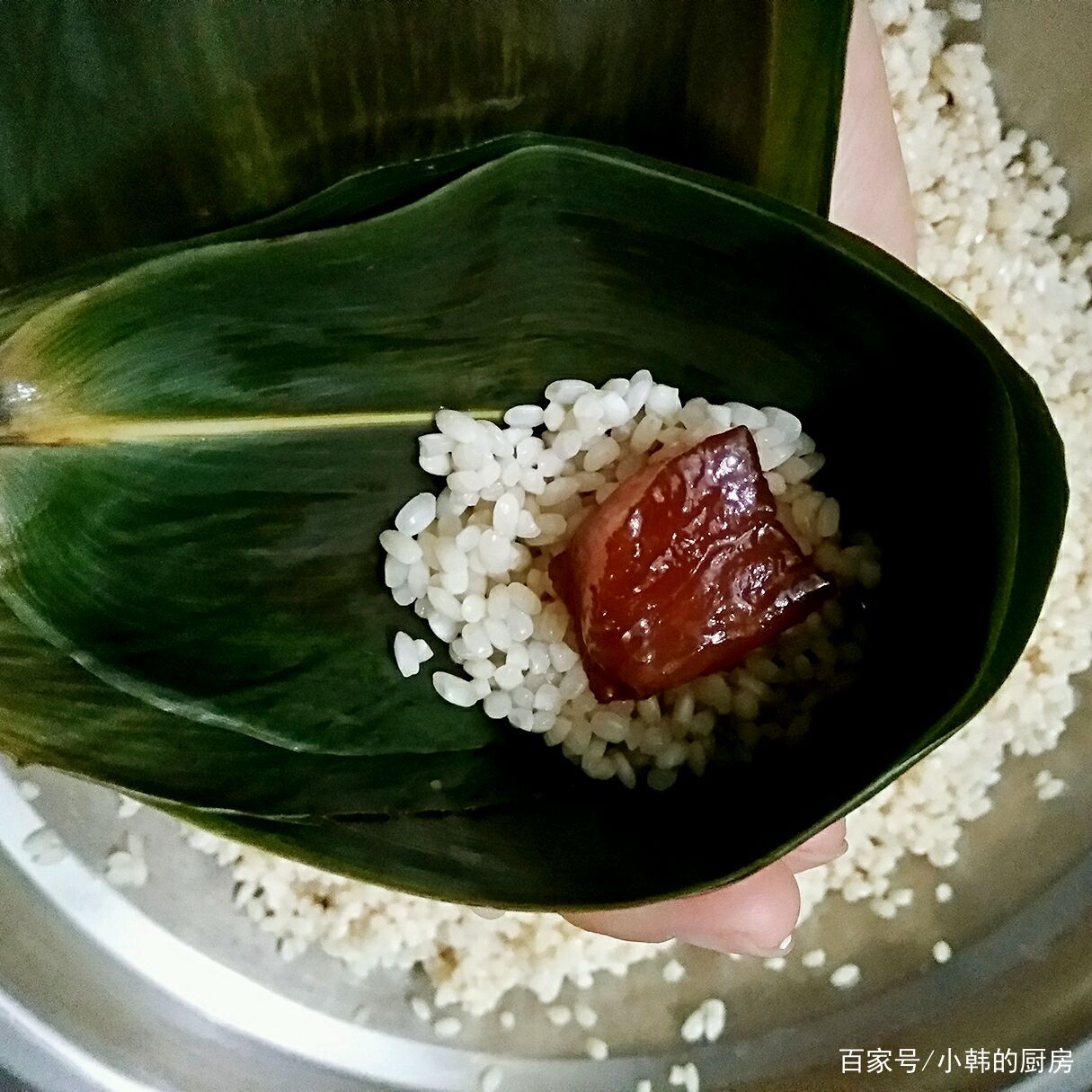 鲜肉粽子的做法(鲜肉粽子的做法和包法)