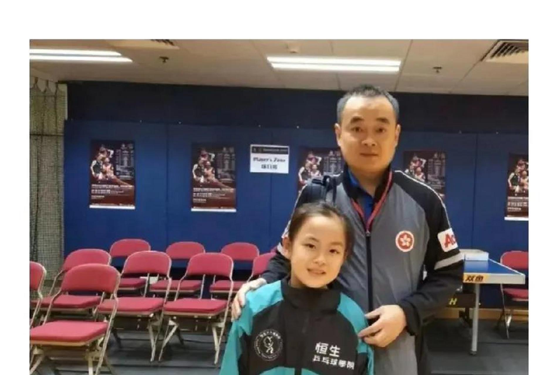 刘国梁的二女儿刘宇彤及侄女刘奕涵,谁可以接过刘家的"衣钵"?