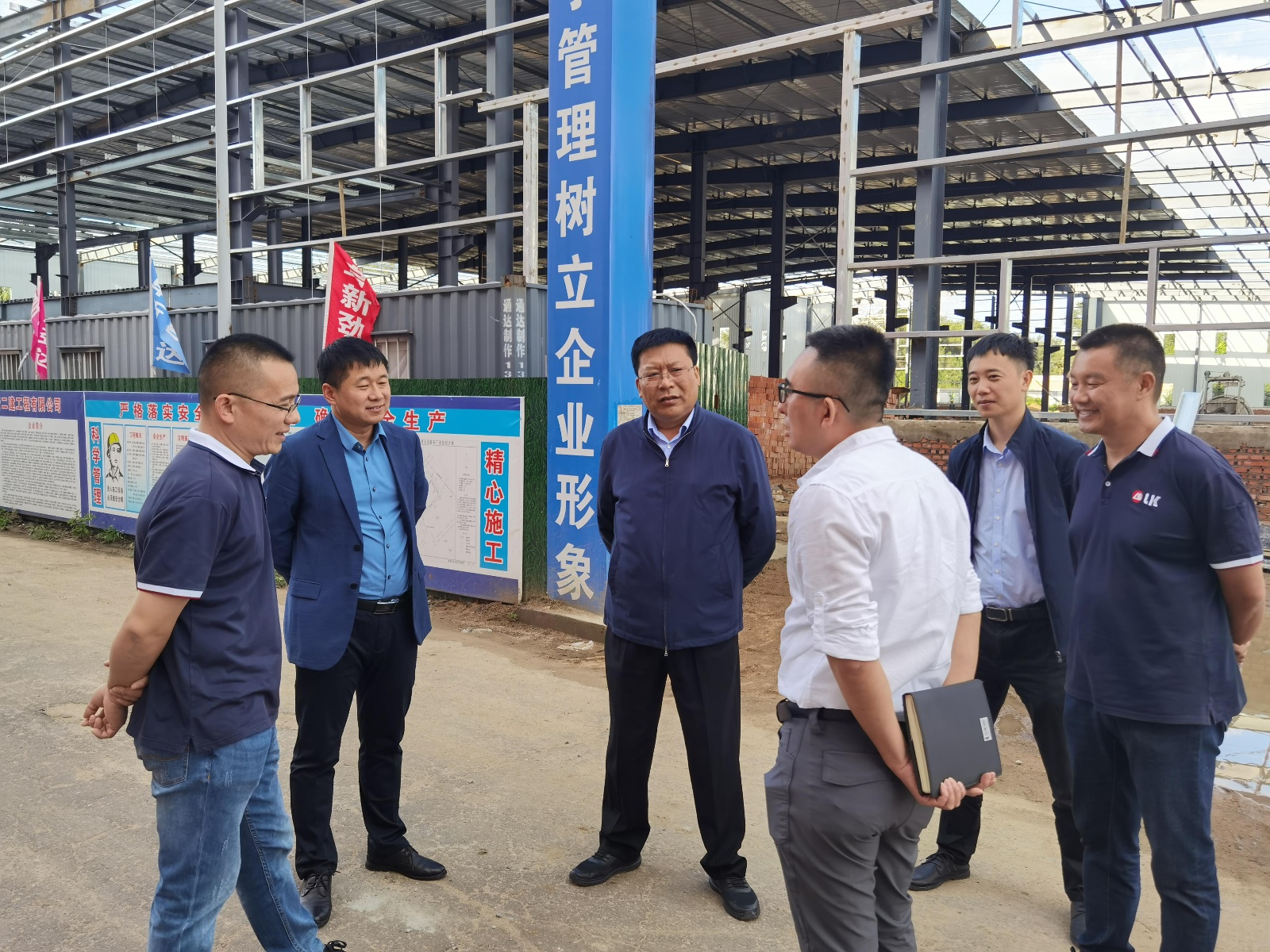 王柱率队深入新材料产业开发区调研项目