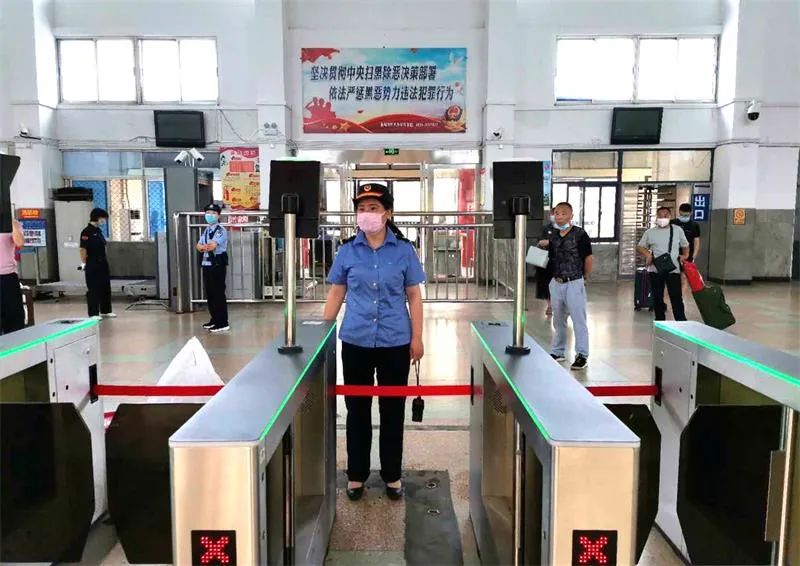 桐城火车站启用普速列车电子客票