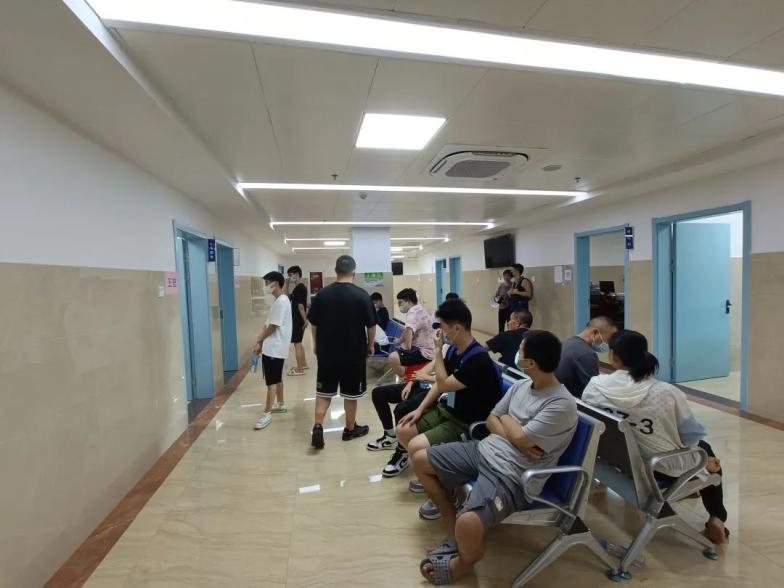 奉新县宋埠镇扎实开展征兵体检工作