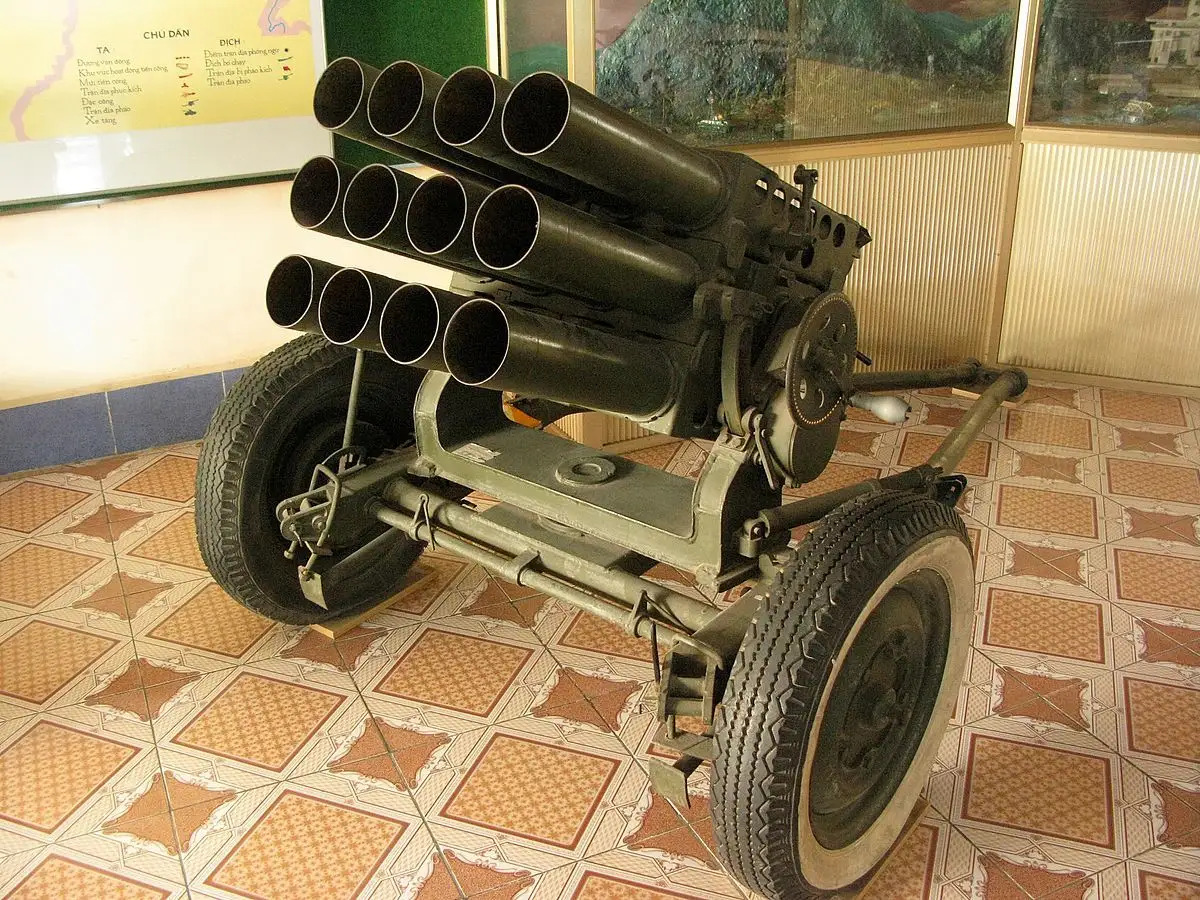 63式107mm火箭炮结构图片