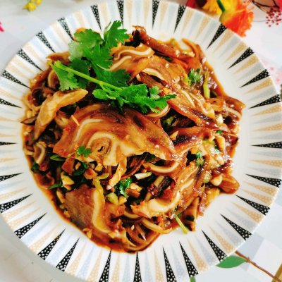 你和幸福就差这一份凉拌牛耳朵